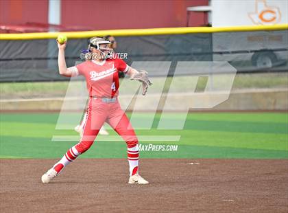Thumbnail 3 in Bremond vs Weimar (UIL 2A Regional Semifinal Playoff) photogallery.
