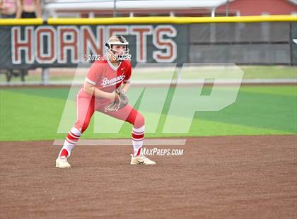 Thumbnail 3 in Bremond vs Weimar (UIL 2A Regional Semifinal Playoff) photogallery.
