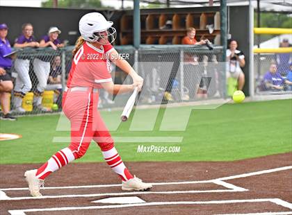 Thumbnail 3 in Bremond vs Weimar (UIL 2A Regional Semifinal Playoff) photogallery.