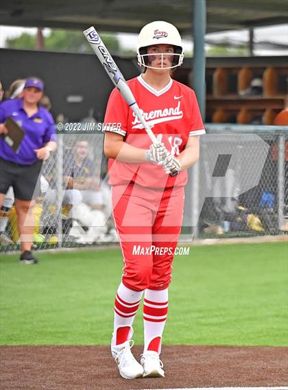 Thumbnail 2 in Bremond vs Weimar (UIL 2A Regional Semifinal Playoff) photogallery.
