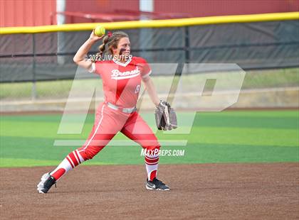 Thumbnail 2 in Bremond vs Weimar (UIL 2A Regional Semifinal Playoff) photogallery.