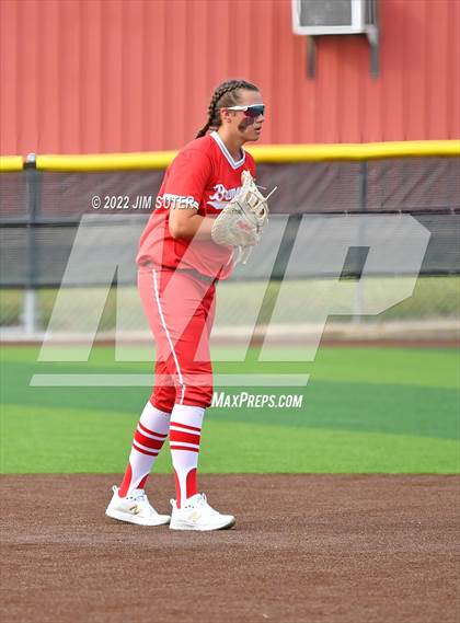 Thumbnail 1 in Bremond vs Weimar (UIL 2A Regional Semifinal Playoff) photogallery.