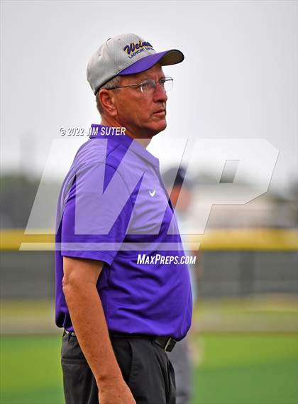 Thumbnail 2 in Bremond vs Weimar (UIL 2A Regional Semifinal Playoff) photogallery.