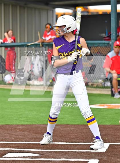 Thumbnail 3 in Bremond vs Weimar (UIL 2A Regional Semifinal Playoff) photogallery.