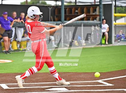 Thumbnail 1 in Bremond vs Weimar (UIL 2A Regional Semifinal Playoff) photogallery.