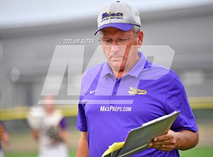 Thumbnail 3 in Bremond vs Weimar (UIL 2A Regional Semifinal Playoff) photogallery.