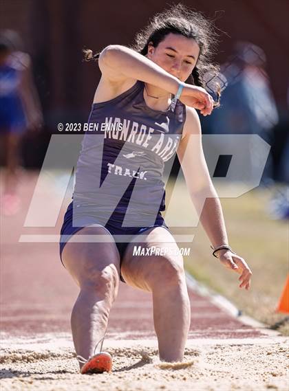 Thumbnail 1 in James Rollerson Memorial Relays (Long Jump) photogallery.