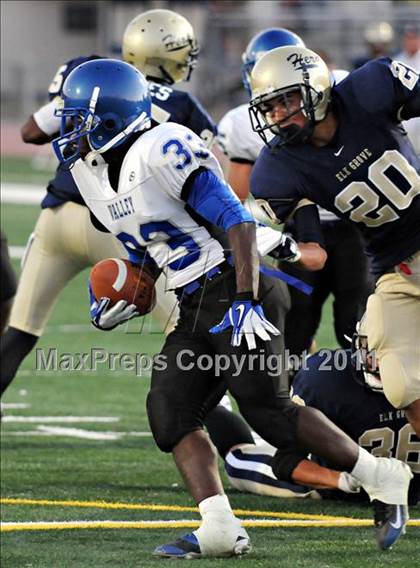 Thumbnail 1 in Valley @ Elk Grove photogallery.