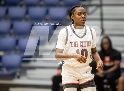 Thumbnail 2 in Tri-Cities @ Westside (0scar Wimberly Christmas Classic @ Lamar County HS) photogallery.