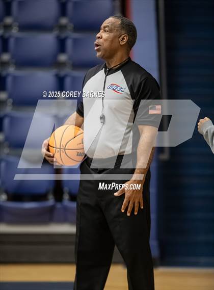 Thumbnail 2 in Tri-Cities @ Westside (0scar Wimberly Christmas Classic @ Lamar County HS) photogallery.