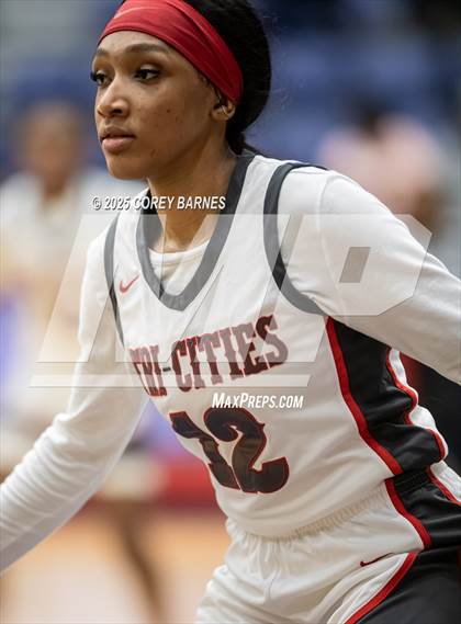 Thumbnail 2 in Tri-Cities @ Westside (0scar Wimberly Christmas Classic @ Lamar County HS) photogallery.