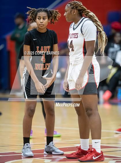 Thumbnail 2 in Tri-Cities @ Westside (0scar Wimberly Christmas Classic @ Lamar County HS) photogallery.
