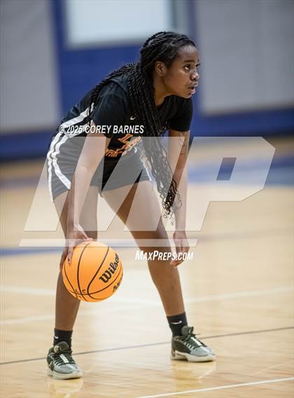 Thumbnail 2 in Tri-Cities @ Westside (0scar Wimberly Christmas Classic @ Lamar County HS) photogallery.
