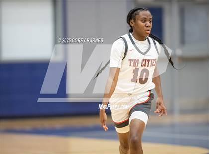 Thumbnail 3 in Tri-Cities @ Westside (0scar Wimberly Christmas Classic @ Lamar County HS) photogallery.