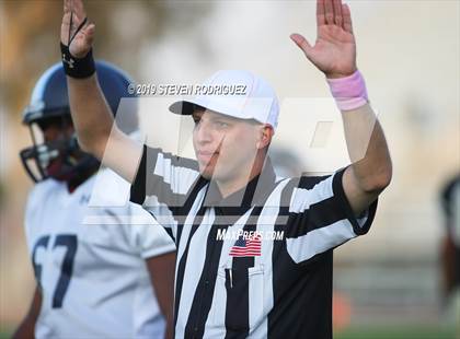 Thumbnail 3 in Downey @ Enochs photogallery.