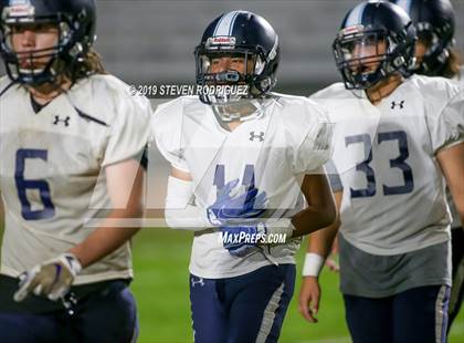Thumbnail 3 in Downey @ Enochs photogallery.
