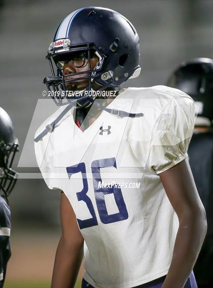 Thumbnail 2 in Downey @ Enochs photogallery.