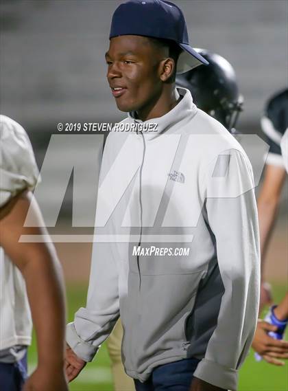 Thumbnail 1 in Downey @ Enochs photogallery.