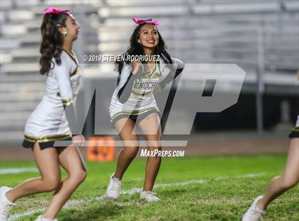 Thumbnail 3 in Downey @ Enochs photogallery.