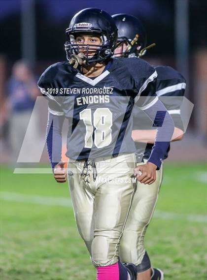 Thumbnail 2 in Downey @ Enochs photogallery.