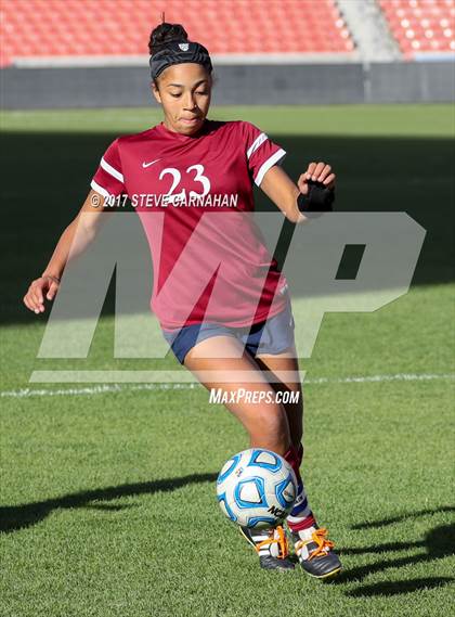Thumbnail 3 in Waterford vs Rowland Hall-St. Marks (UHSAA 2A Final) photogallery.