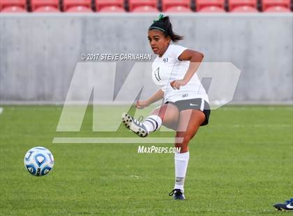 Thumbnail 1 in Waterford vs Rowland Hall-St. Marks (UHSAA 2A Final) photogallery.