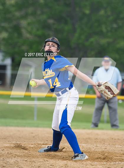 Thumbnail 2 in Johnsonburg vs Cranberry Area (PIAA D9 AA Semifinal) photogallery.