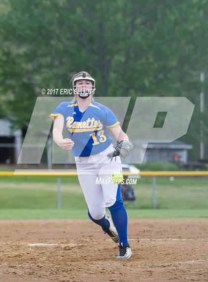 Thumbnail 1 in Johnsonburg vs Cranberry Area (PIAA D9 AA Semifinal) photogallery.