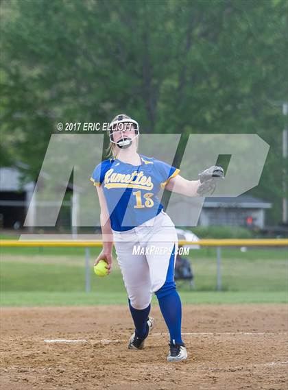 Thumbnail 3 in Johnsonburg vs Cranberry Area (PIAA D9 AA Semifinal) photogallery.