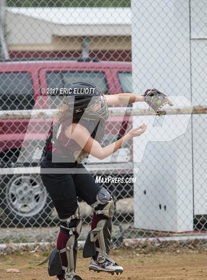 Thumbnail 1 in Johnsonburg vs Cranberry Area (PIAA D9 AA Semifinal) photogallery.
