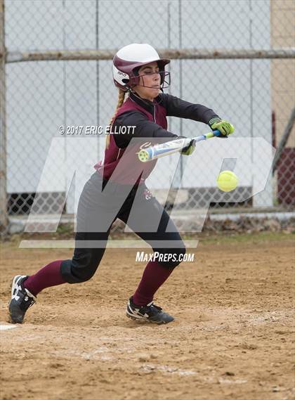 Thumbnail 2 in Johnsonburg vs Cranberry Area (PIAA D9 AA Semifinal) photogallery.
