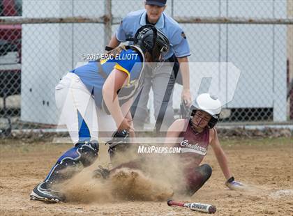 Thumbnail 2 in Johnsonburg vs Cranberry Area (PIAA D9 AA Semifinal) photogallery.