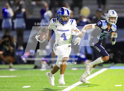 Thumbnail 3 in Burbank vs Crescenta Valley photogallery.