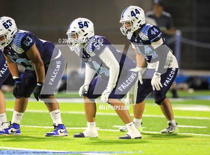 Thumbnail 1 in Burbank vs Crescenta Valley photogallery.