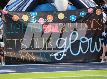 Thumbnail 3 in Burbank vs Crescenta Valley photogallery.