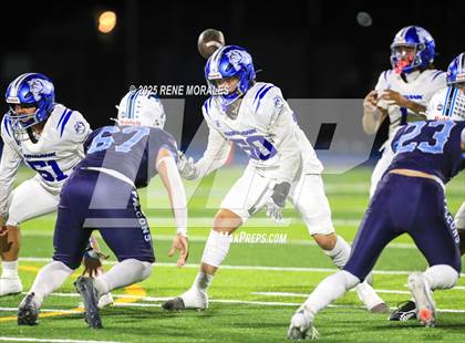 Thumbnail 1 in Burbank vs Crescenta Valley photogallery.