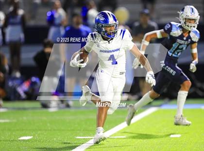 Thumbnail 1 in Burbank vs Crescenta Valley photogallery.