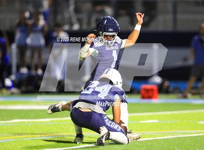 Thumbnail 1 in Burbank vs Crescenta Valley photogallery.