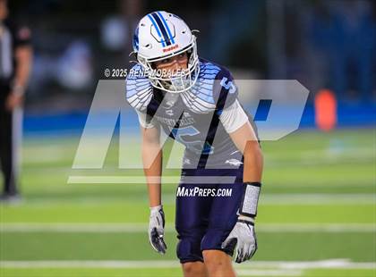 Thumbnail 1 in Burbank vs Crescenta Valley photogallery.