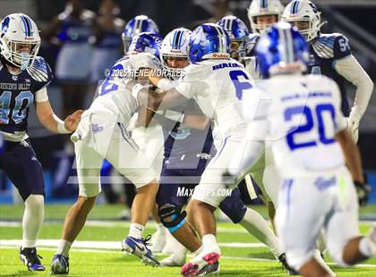Thumbnail 3 in Burbank vs Crescenta Valley photogallery.