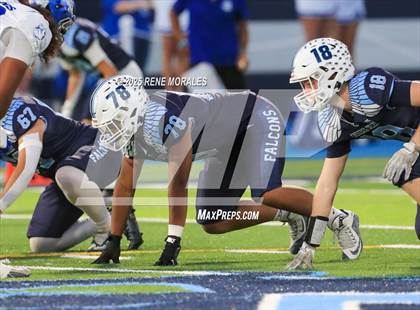 Thumbnail 3 in Burbank vs Crescenta Valley photogallery.