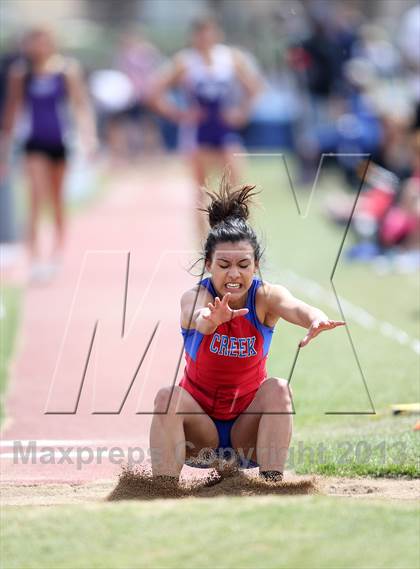 Thumbnail 3 in Dakota Ridge Invitational photogallery.