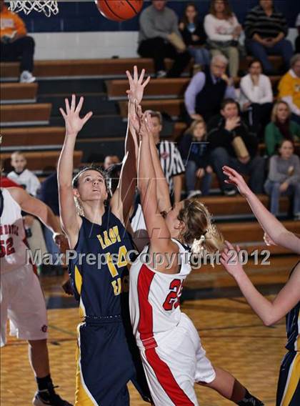 Thumbnail 1 in Seymour vs. South-Doyle photogallery.