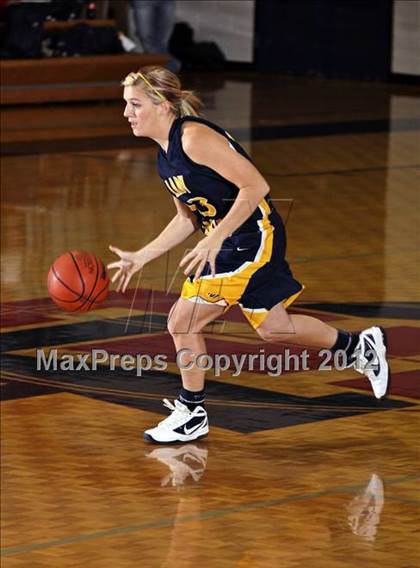 Thumbnail 1 in Seymour vs. South-Doyle photogallery.