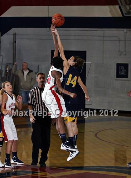 Thumbnail 1 in Seymour vs. South-Doyle photogallery.