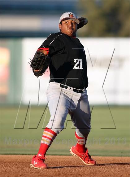 Thumbnail 3 in Chaparral vs. Desert Mountain (AIA D1 Final) photogallery.