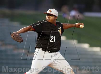 Thumbnail 3 in Chaparral vs. Desert Mountain (AIA D1 Final) photogallery.