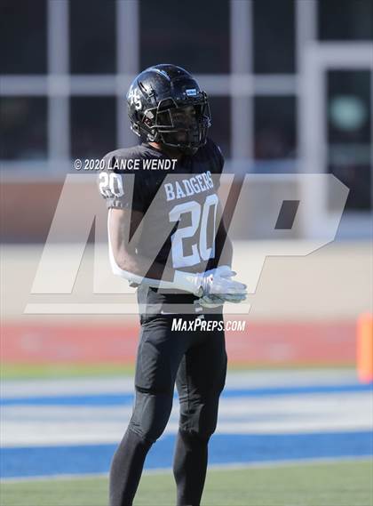 Thumbnail 2 in Limon vs. Strasburg (CHSAA 1A State Championship) photogallery.