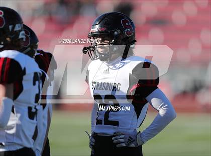 Thumbnail 1 in Limon vs. Strasburg (CHSAA 1A State Championship) photogallery.