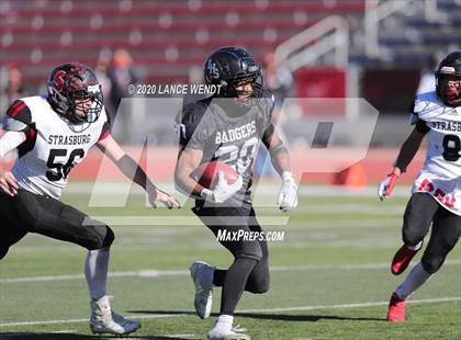 Thumbnail 1 in Limon vs. Strasburg (CHSAA 1A State Championship) photogallery.